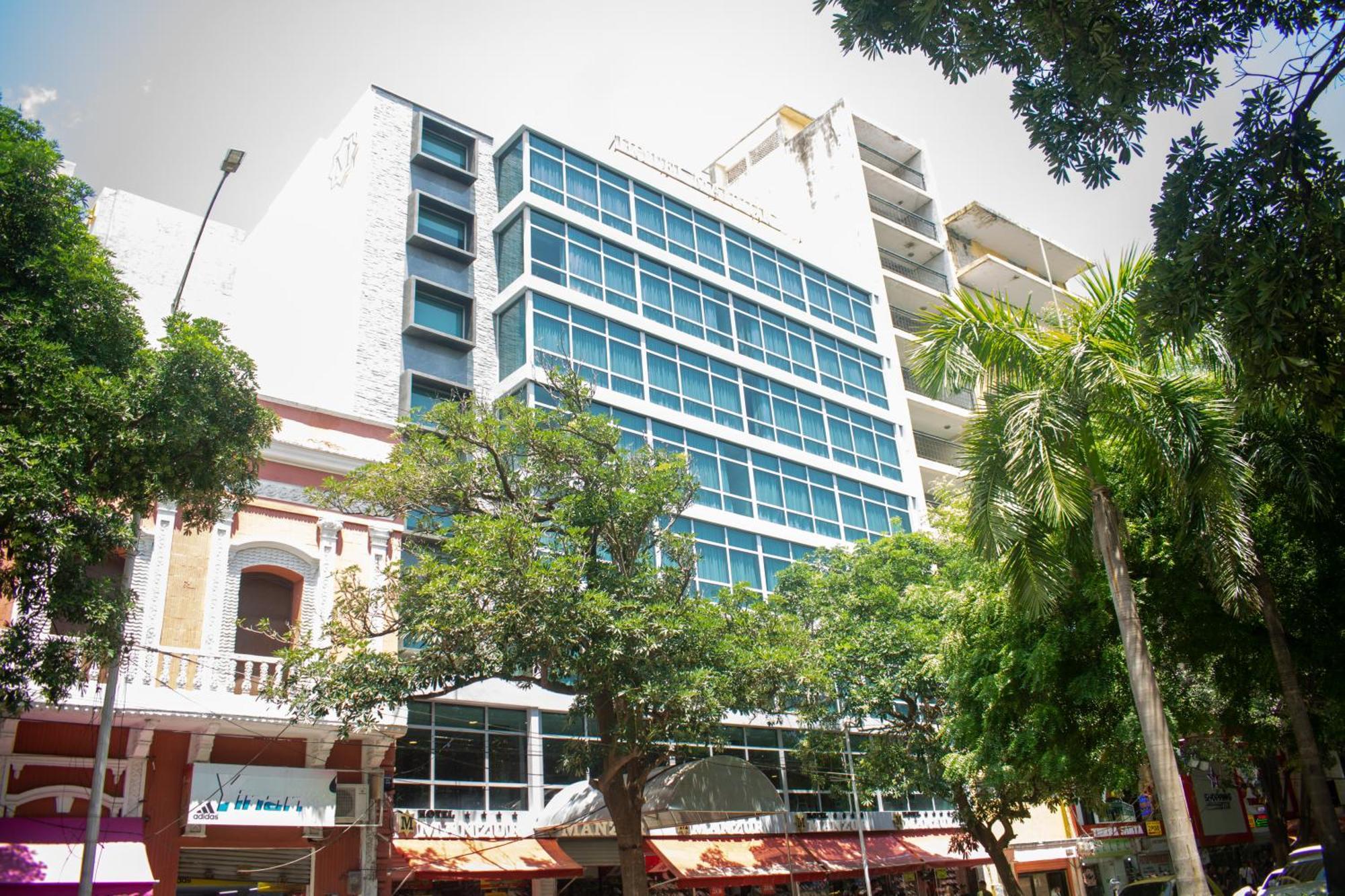 Hotel Manzur 4*