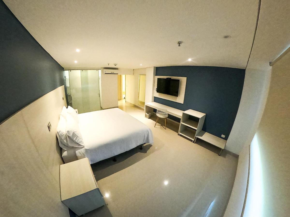 Manzur Hotel 4*